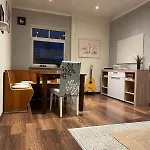 Flat For Up To 4 People In Dresden-Striesen